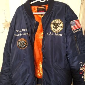 Bomber jacket